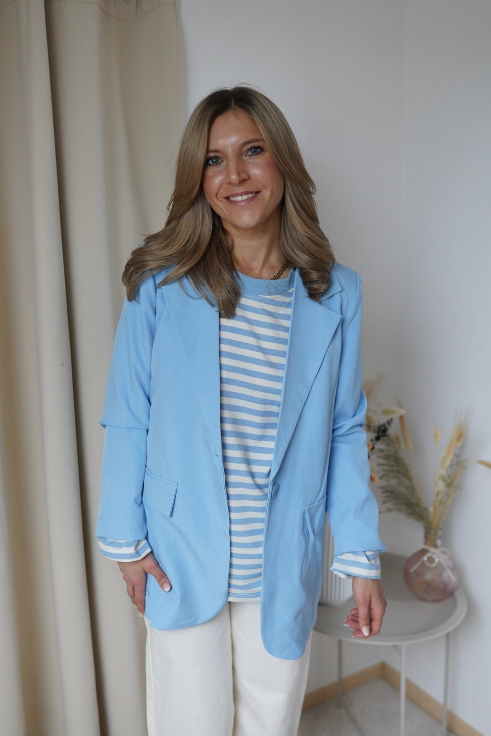 Blazer Kira hellblau