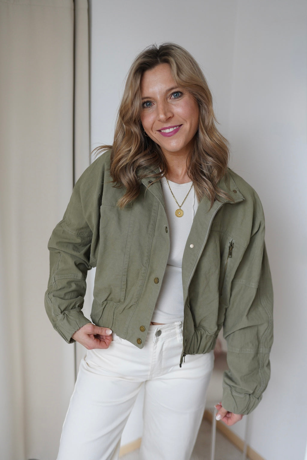 Kurze Baumwolljacke Liv khaki
